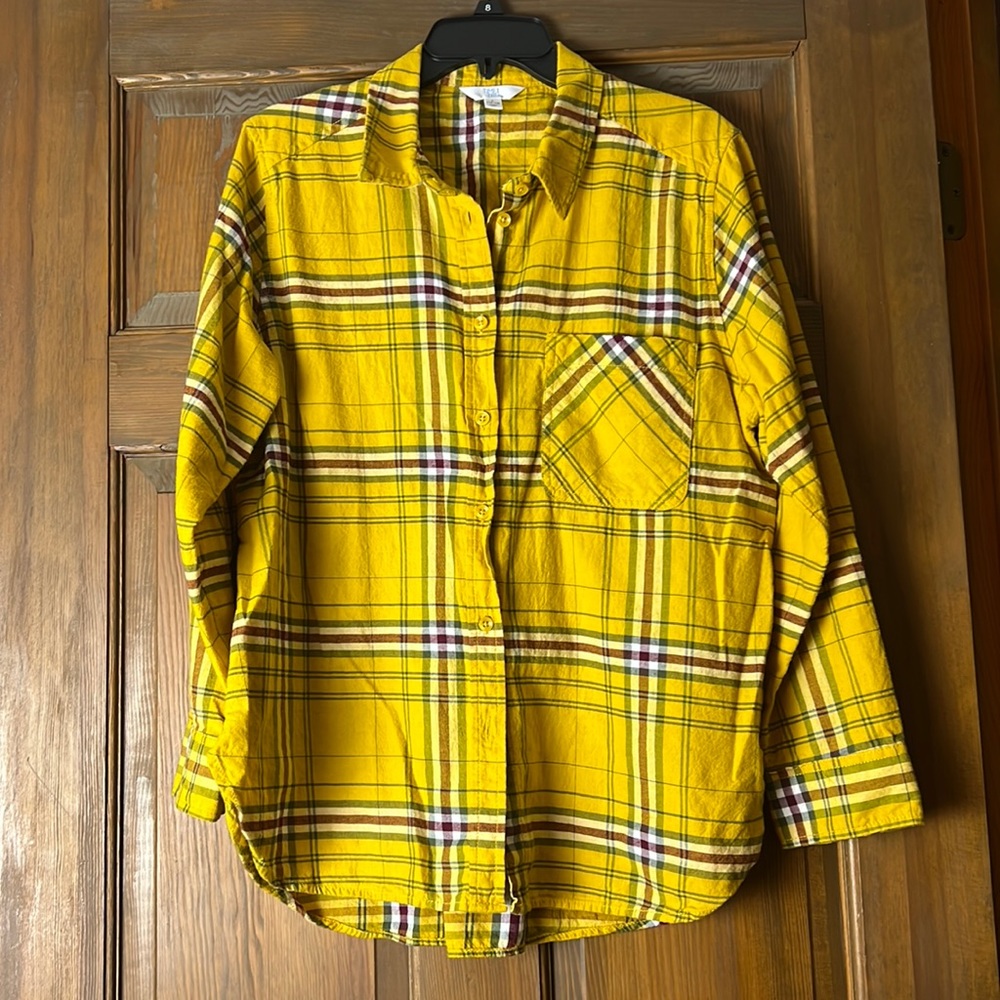 Yellow plaid top size large